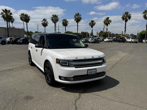 Used 2014 Ford Flex Limited w/ Appearance Package FWD image 3