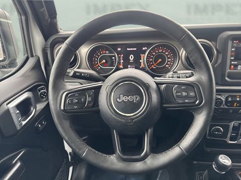 Used 2019 Jeep Wrangler Unlimited Sport S image 12