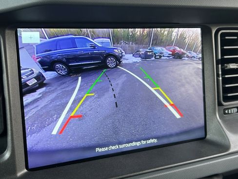 Used 2024 Ford Bronco Big Bend image 25