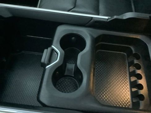 Used 2019 RAM 1500 Laramie image 30