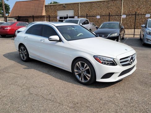Used 2020 Mercedes-Benz C 300 Sedan image 2