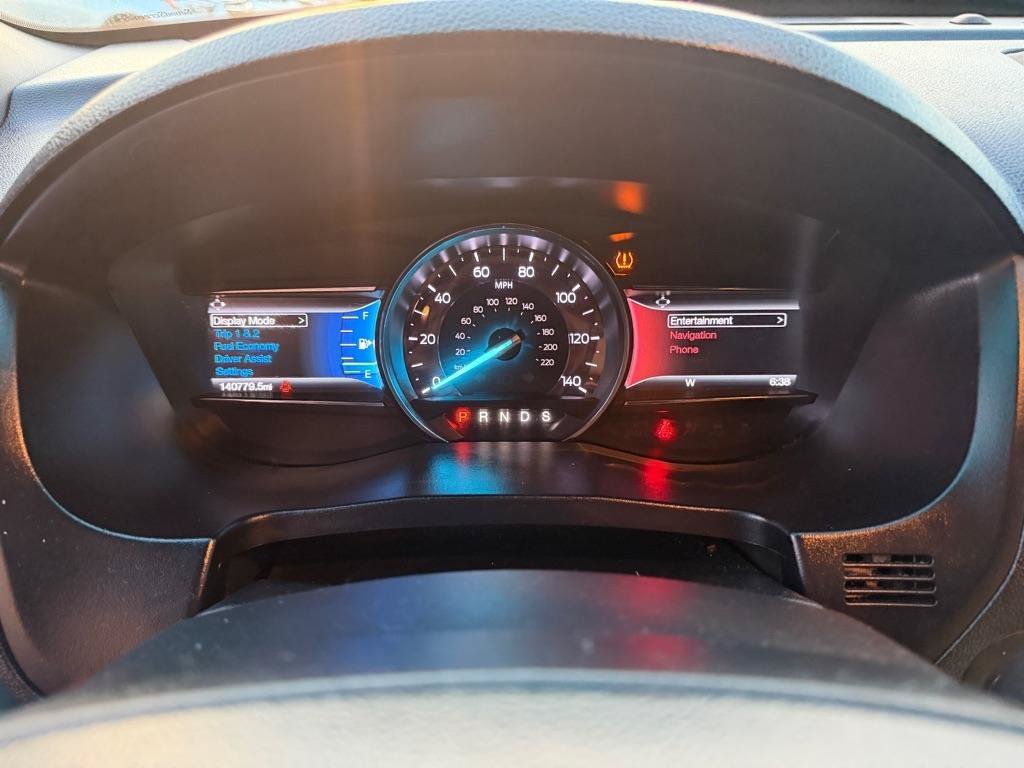 Used 2017 Ford Explorer Limited w/ Equipment Group 301A FWD image 46