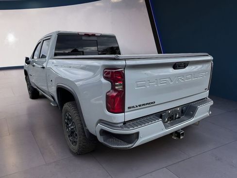 Used 2024 Chevrolet Silverado 3500 LT w/ Z71 Sport Edition image 3