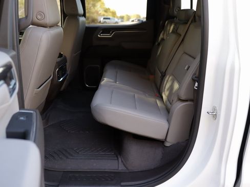 Used 2022 Chevrolet Silverado 1500 LTZ image 28