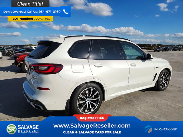 Used 2022 BMW X5 xDrive45e w/ M Sport Package AWD/4WD image 4
