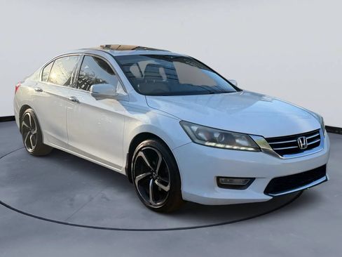 Used 2013 Honda Accord EX-L image 2