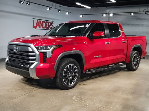 Used 2024 Toyota Tundra Limited AWD/4WD image 3