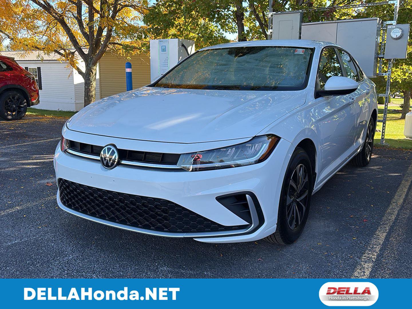 Used 2025 Volkswagen Jetta S FWD image 1