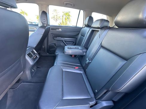 Used 2018 Volkswagen Atlas SE image 24