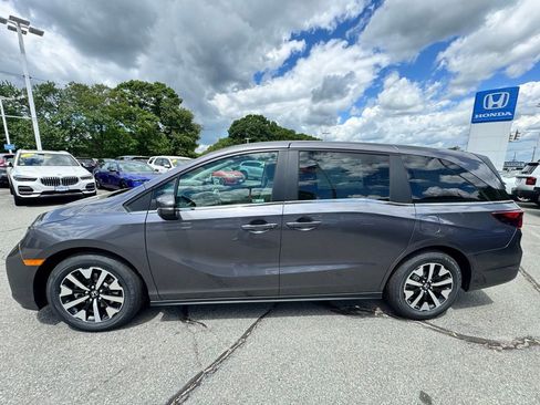New 2026 Honda Odyssey EX-L image 3
