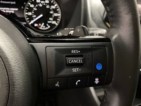 Certified 2023 Nissan Rogue SV w/ SV Premium B Package AWD/4WD image 15