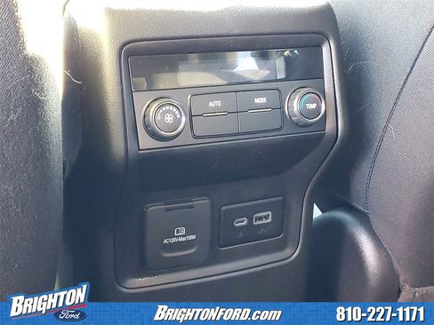 Used 2023 GMC Acadia SLE w/ Driver Convenience Package image 12