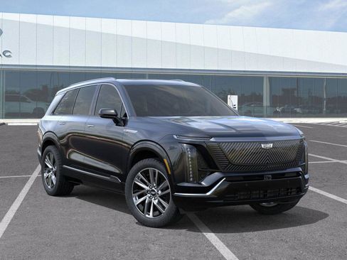 New 2026 Cadillac Vistiq Luxury w/ LPO, Floor Liner Package AWD/4WD image 8