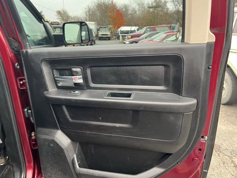 Used 2017 RAM 2500 Tradesman w/ Chrome Appearance Group image 13