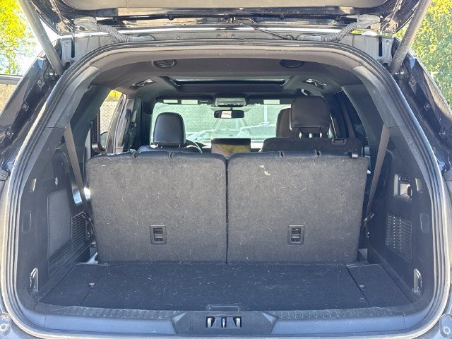 Used 2025 Ford Explorer ST AWD/4WD image 13