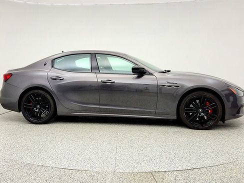 Used 2023 Maserati Ghibli Modena RWD image 4