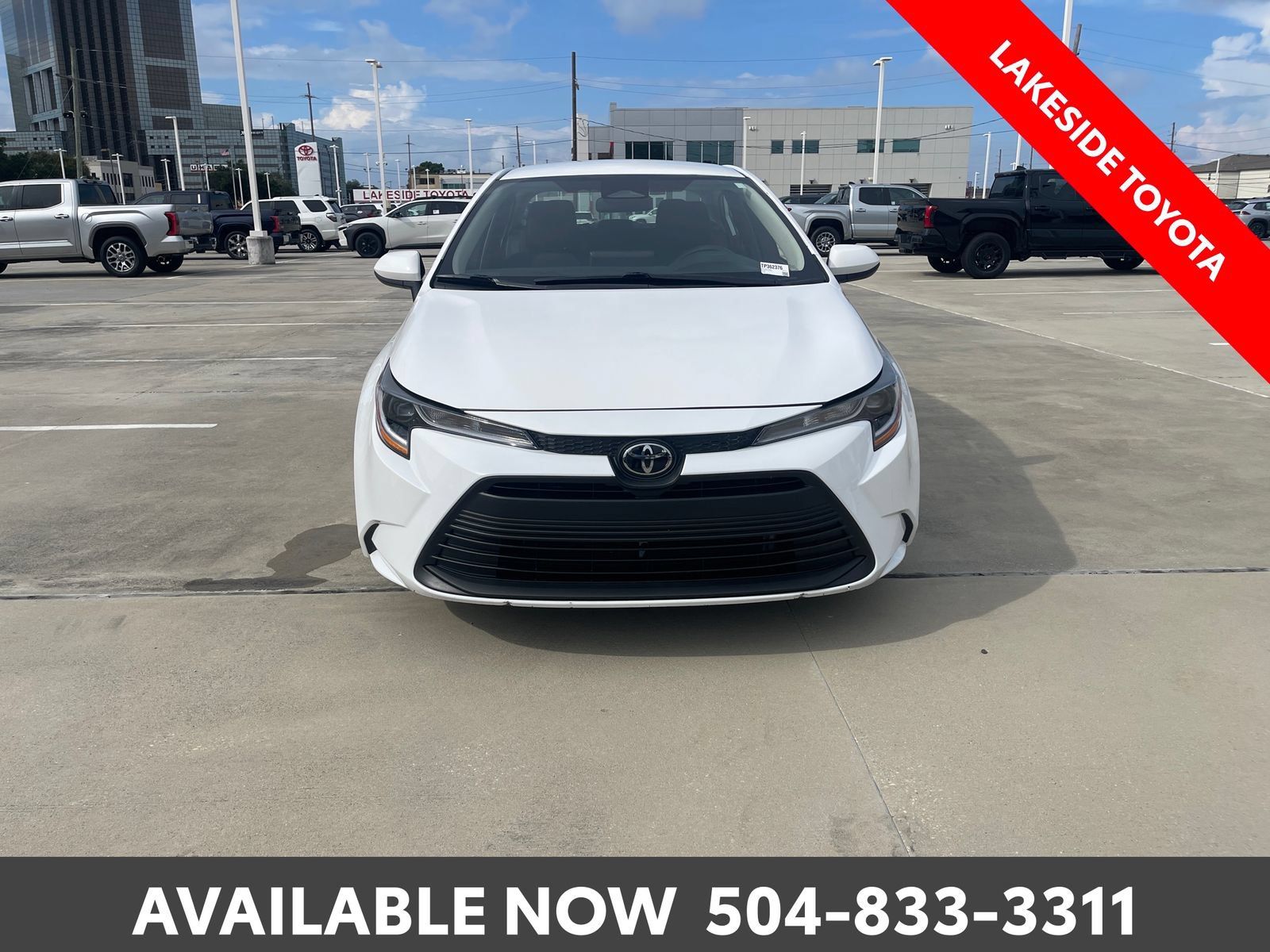 Used 2026 Toyota Corolla LE FWD image 8