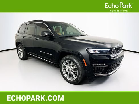 Used 2025 Jeep Grand Cherokee Summit w/ Luxury Tech Group V image 1