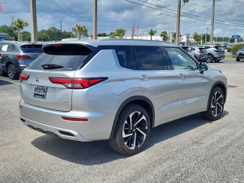 Used 2024 Mitsubishi Outlander SEL AWD/4WD image 5