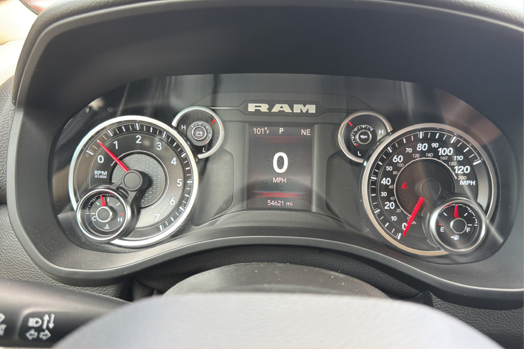 Used 2021 RAM 1500 Lone Star AWD/4WD image 14