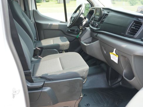 Used 2025 Ford Transit 250 Low Roof w/ Exterior Upgrade Package RWD image 18