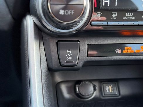 Used 2023 Toyota RAV4 XLE image 12