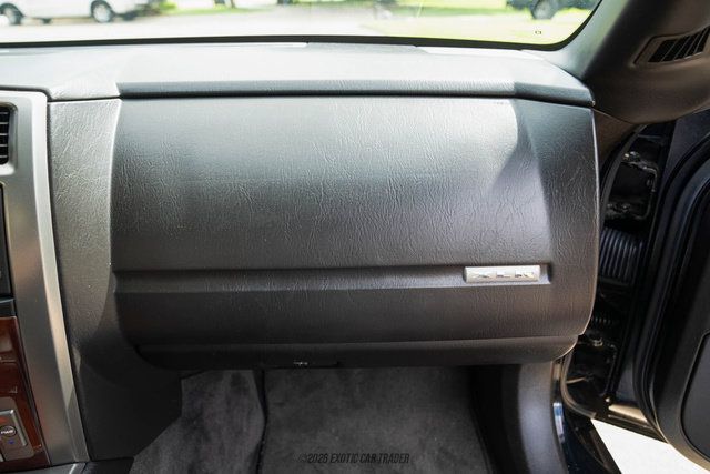 Used 2006 Cadillac XLR RWD image 89