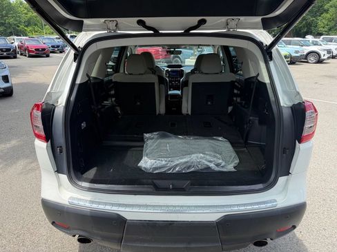 Used 2020 Subaru Ascent Premium w/ Convenience Package AWD/4WD image 25