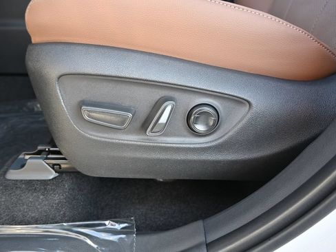 New 2026 Toyota Grand Highlander AWD image 12