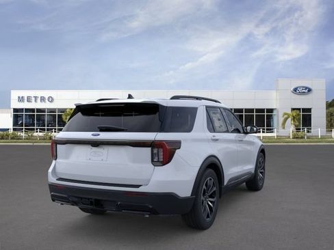 New 2026 Ford Explorer ST-Line w/ Premium Package RWD image 8