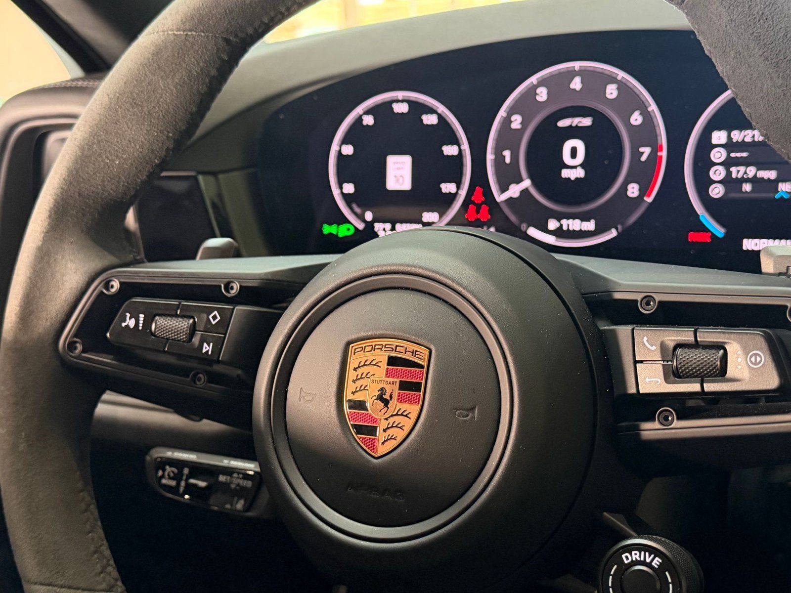 Certified 2026 Porsche Cayenne GTS AWD/4WD image 14
