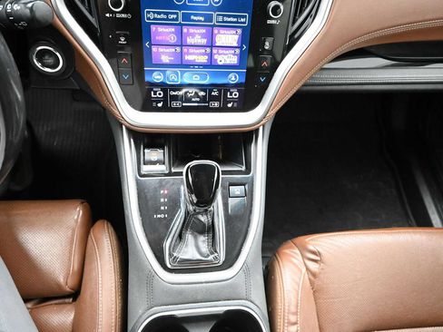 Used 2020 Subaru Outback Touring XT AWD/4WD image 16