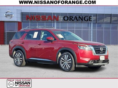 Used 2022 Nissan Pathfinder Platinum w/ Lighting Package (N92)