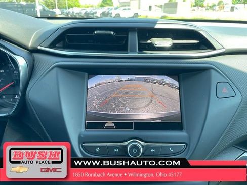 Used 2023 Chevrolet TrailBlazer LT AWD/4WD image 18