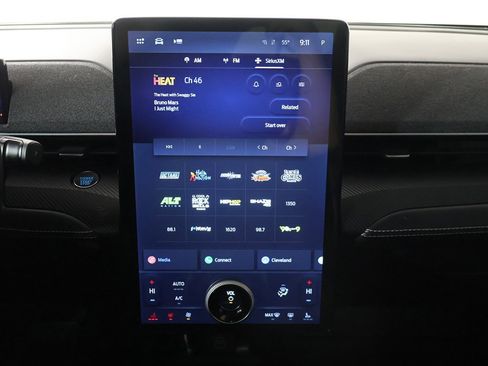 Used 2025 Ford Mustang Mach-E Premium image 47