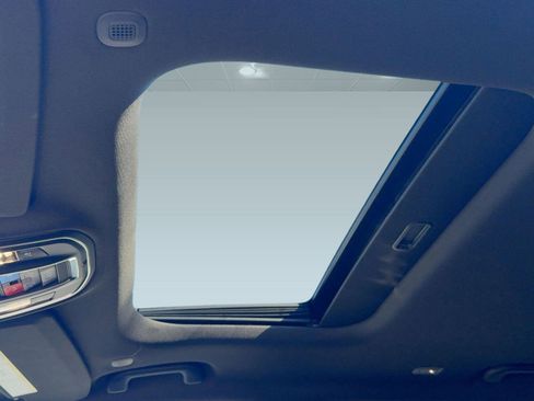 New 2025 Jeep Grand Cherokee L Laredo w/ Luxury Tech Group I image 15