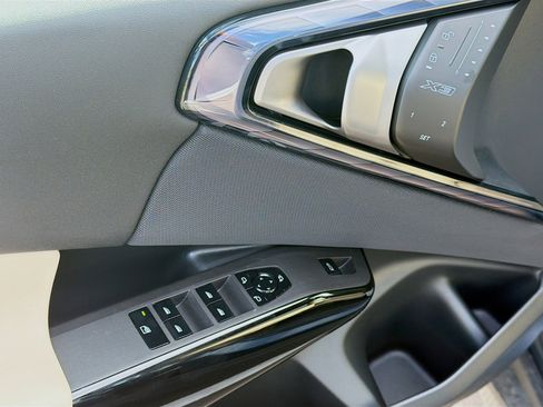 New 2026 BMW X3 xDrive30 w/ Premium Package image 22