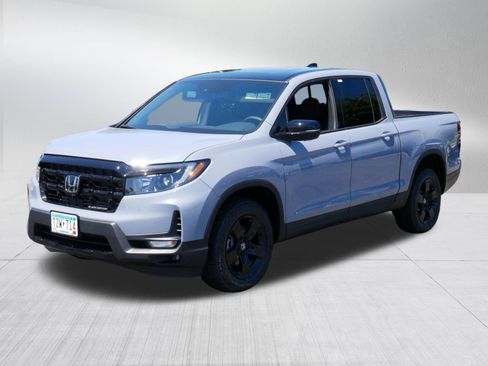 Certified 2026 Honda Ridgeline Black Edition image 3
