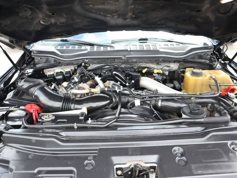 Used 2019 Ford F350 XL w/ Power Equipment Group AWD/4WD image 16