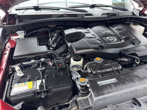 Used 2024 Nissan Armada Platinum w/ Captain's Chairs Package image 57