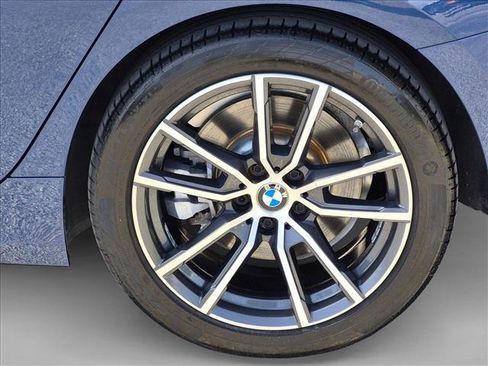 Used 2021 BMW 330i Sedan w/ Executive Package RWD image 23