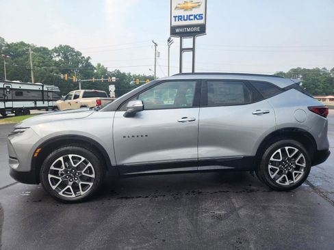 New 2023 Chevrolet Blazer RS image 2