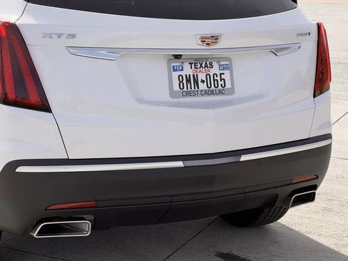 New 2026 Cadillac XT5 Luxury image 6