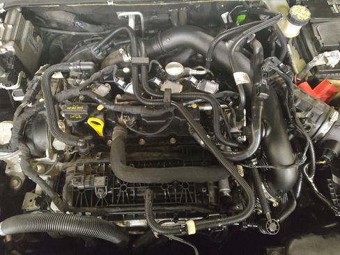 Used 2020 Ford Fusion SEL image 30