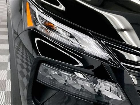 New 2026 Nissan Rogue Dark Armor AWD/4WD image 13
