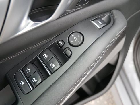 Used 2025 BMW X5 xDrive40i AWD/4WD image 15