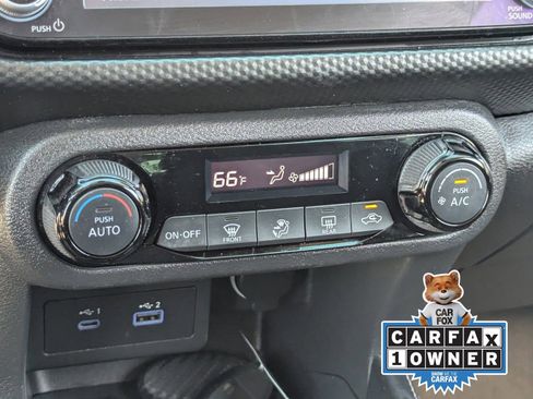 Certified 2022 Nissan Kicks SV FWD image 24