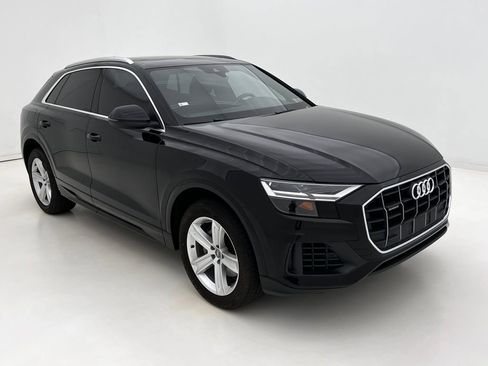 Used 2019 Audi Q8 Premium w/ Convenience Package image 6