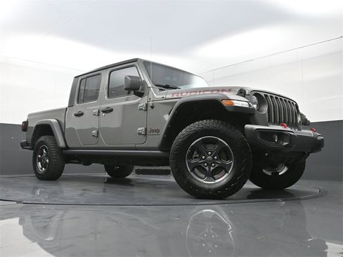 Used 2023 Jeep Gladiator Rubicon w/ Trailer Tow Package image 25