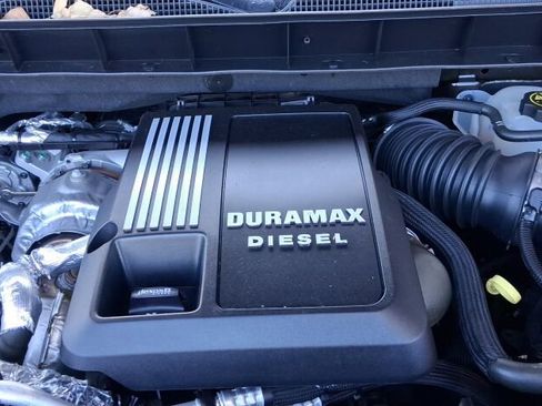 Used 2021 Chevrolet Silverado 1500 RST w/ Convenience Package II image 29